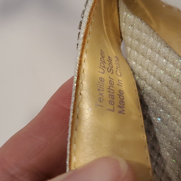 Badgley Mischka Collection Kari Ankle Strap Sandal Size 10